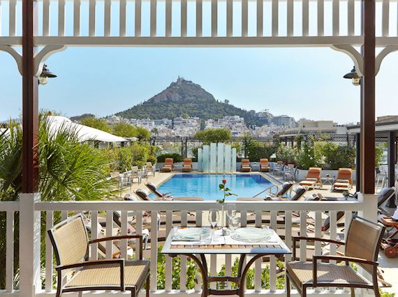 pool bar