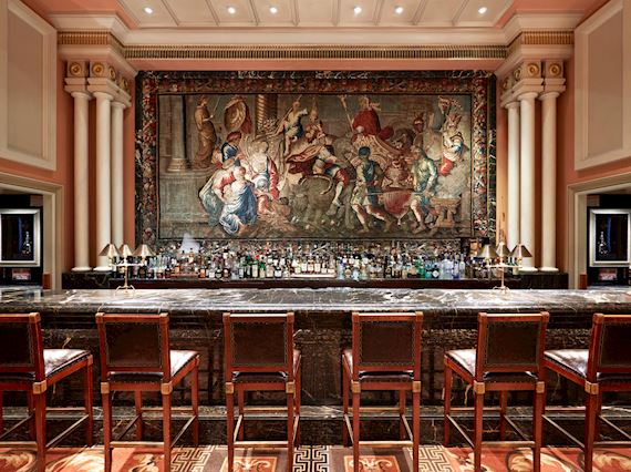 Alexander's Bar