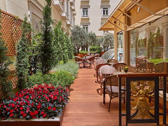 The Atrium Alexanders Lounge Hotel Grande Bretagne Athens